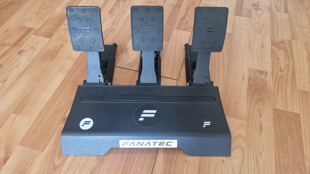 Fanatec CSL Elite V1 Pedals – Load Cell – 3 Pedals64752253616002120