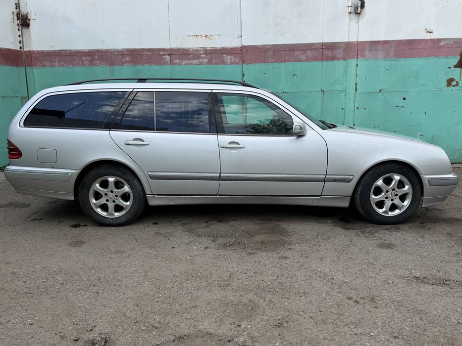 Mercedes-Benz W210 E320 3.2CDI