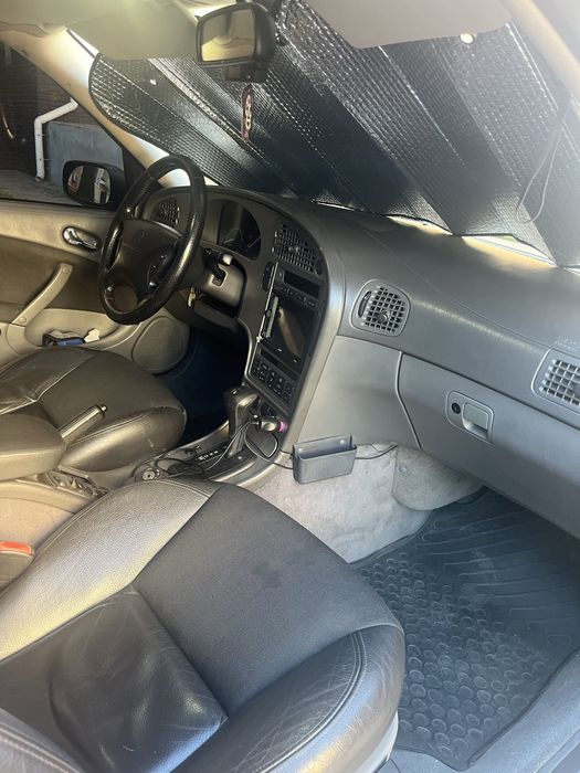Автомобіль Saab 9-5 2.3t