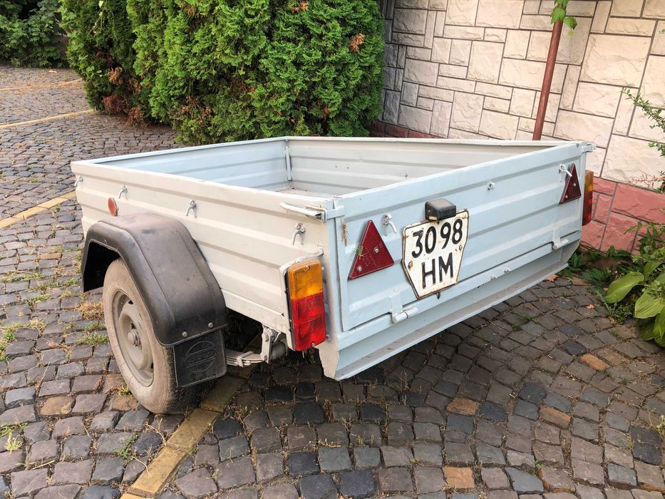 Прицеп для легкового автомобиля