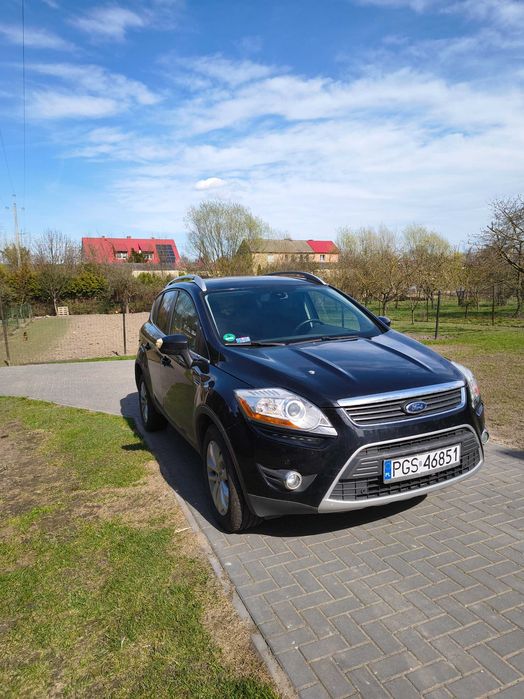 Ford Kuga 2.0 DIESEL 140KM nawigacja 4x4 dwa komplety opon