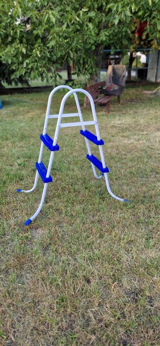 Sprzedam basen + drabina + nakrycie