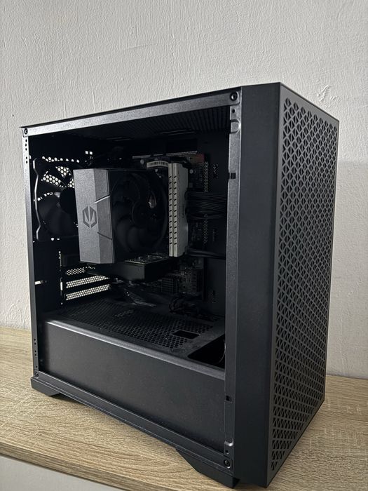 Komputer do gier ryzen 5 5600x 1tb ssd 32gb ram ddr4 plyta glowna b550