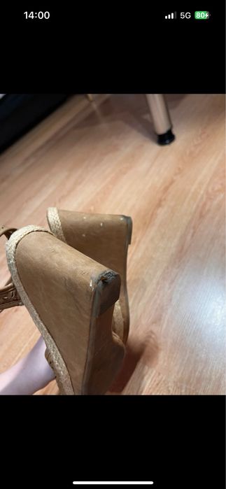 Buty na koturnie brązowe roz. 37