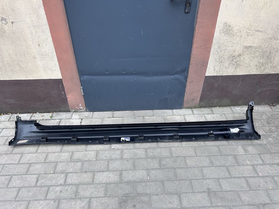Listwa progowa prawa Volvo XC90 II  14-19r. oryginał lakier 717