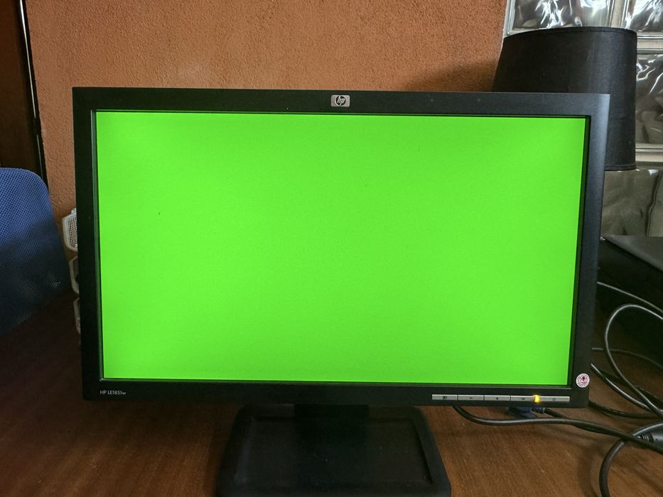 Monitor HP LE18511w