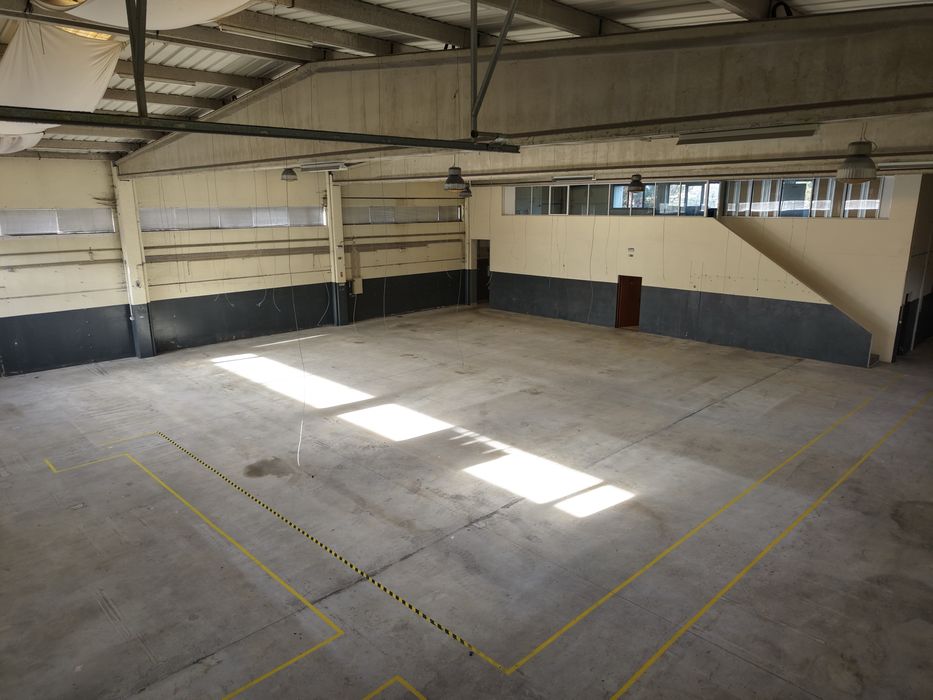 Pavilhão Industrial para Arrendamento – Pronto a Usar | Barcelos