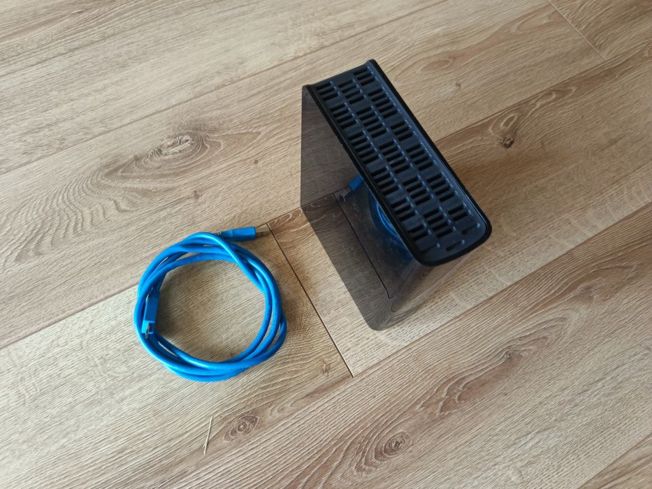 Dysk przenośny 2tb WD przepracowane 51 godzin okablowanie