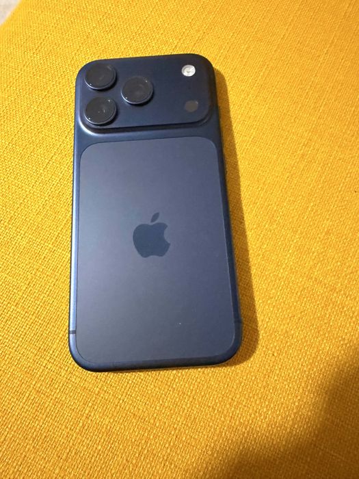 iPhone 17 Pro - 256 GB - Azul