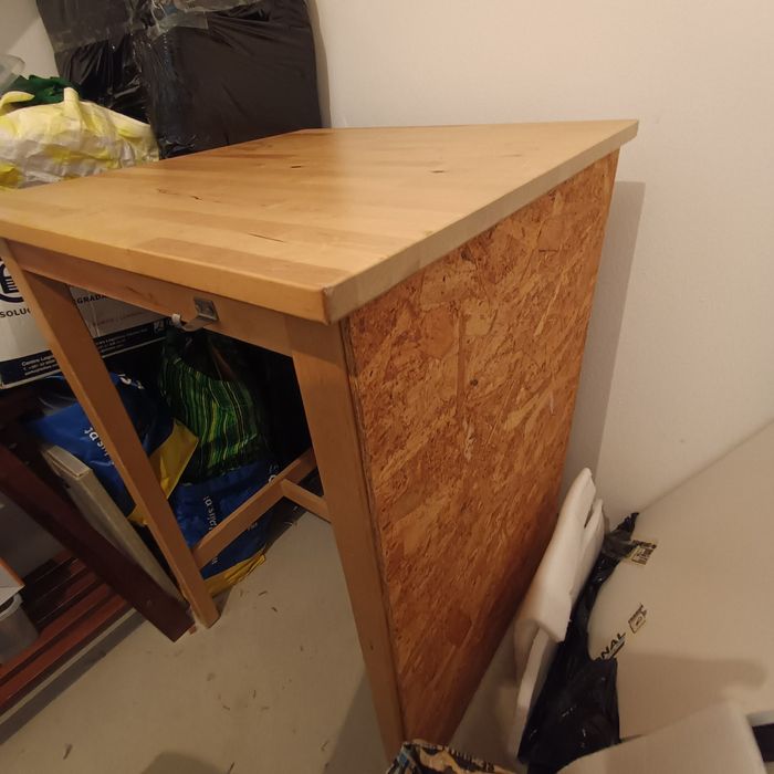 Mesa de apoio em pinho