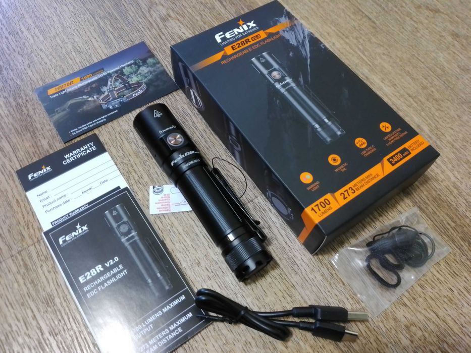 Ліхтар ручний Fenix E28R V2.0 (1700люм., 273м, 128г, 18650х1/CR123Aх2)