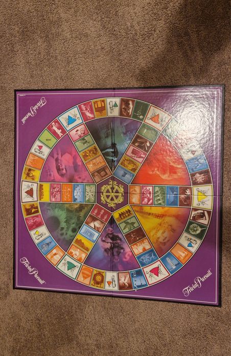 Trivial Pursuit Genus Edition