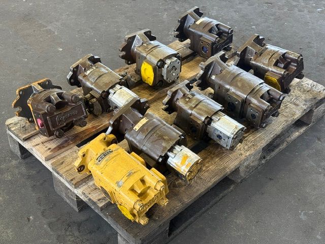 pompy hydrauliczne zębate CASAPPA komplet do wiertnicy