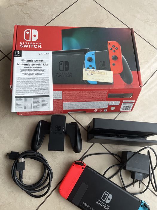 Nintendo Switch + 3 gry ! Stan bdb