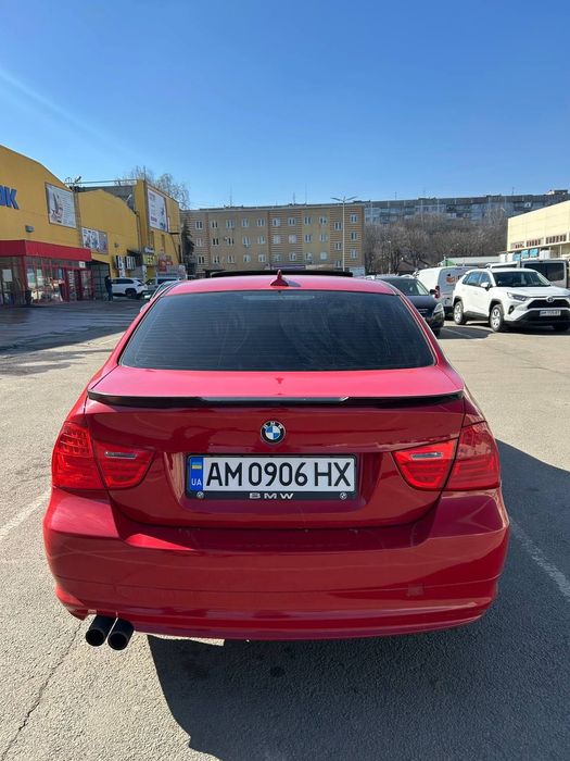 Продам BMW E90в гарному стані