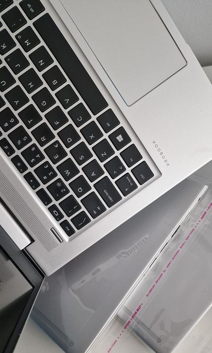 Hp 430  G6 14  I5-8265u  8gb Ddr4  256GB  Windows 11 e Office Pro Plus