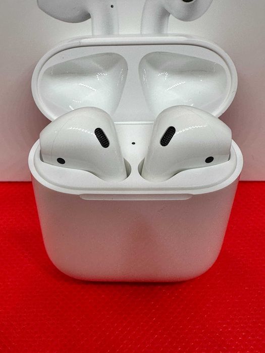 AIRPODS 2ND GENERATION