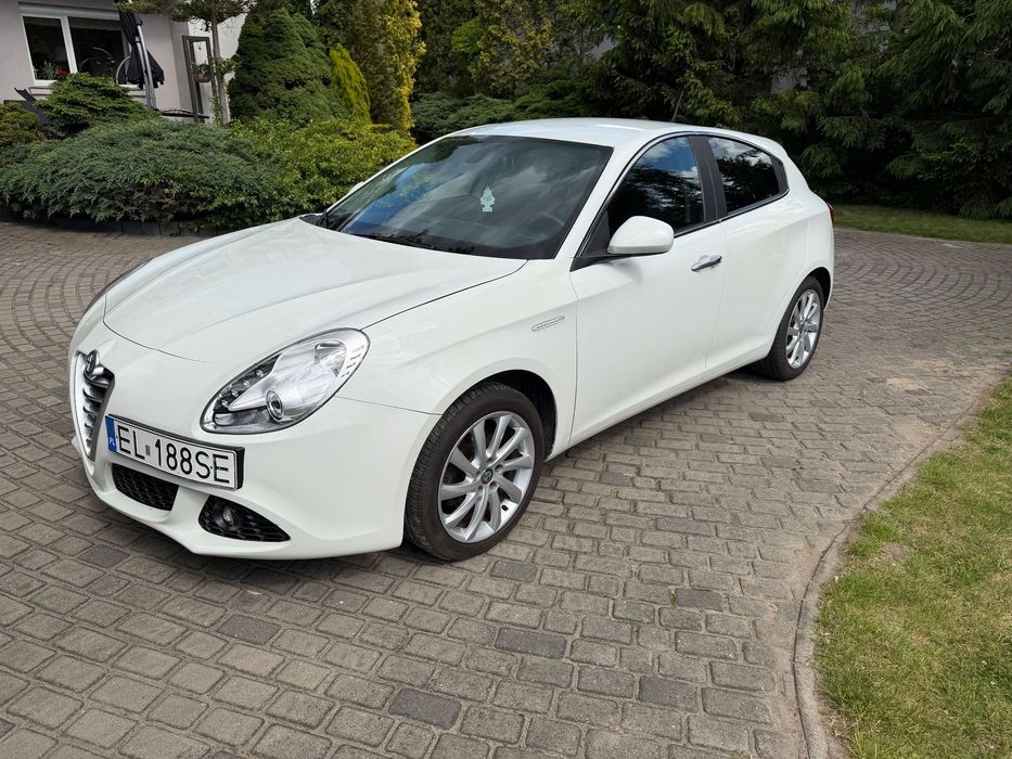 Alfa Romeo Giulietta Alfa Romeo Giulietta 1.6 JTDM-2 Distinctive