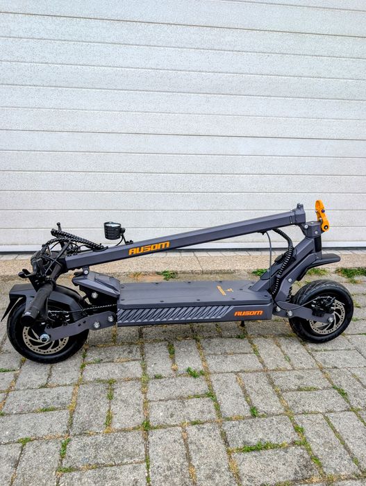 Trotinete Elétrica AUSOM Gosoul 2 - Motor 1100W (só 10KM de uso)