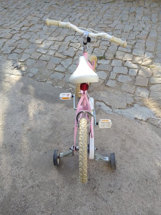 Bicicleta pouco usada