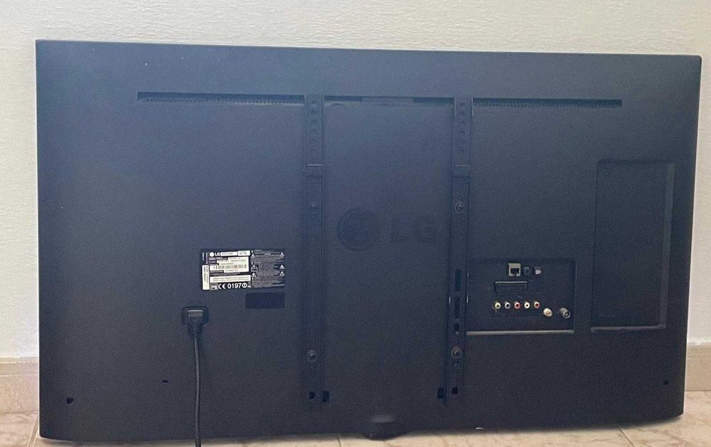 SmartTV LG 43" 4k 105cm