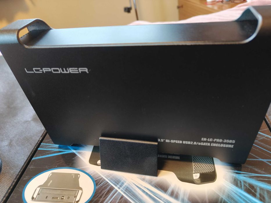 Зовнішній карман  HDD SSD  3.5 SATA USB 2.0 /Esata