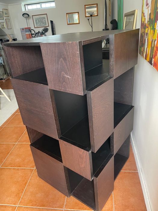 Movel giratorio com divisorias Area