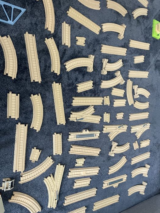 Zabawki edukacjne dla dzieci tonek i przyjaciele tory i ciuchcie