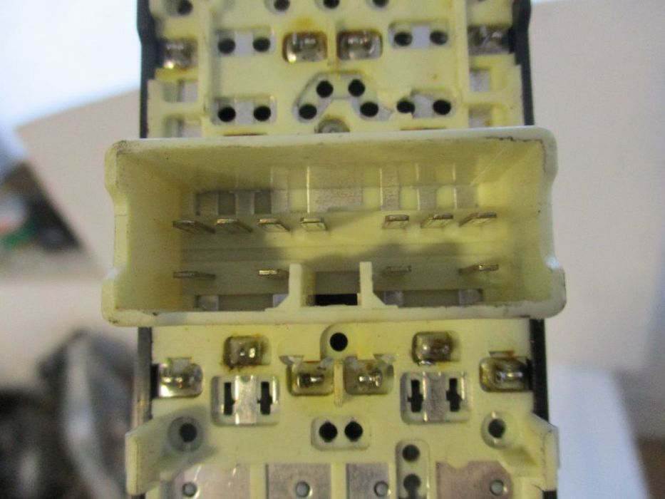Botoes Comando Interruptor vidros Daewoo Matiz