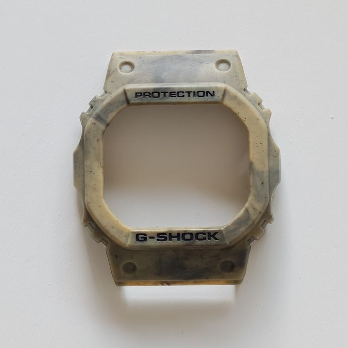 Oryginalny pasek oraz bezel do zegarka Casio  G-SHOCK GW-B5600SL-5ER z kolekcji Sand Land