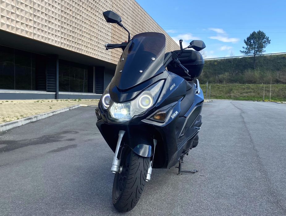 Scooter Daelim S3 125 FI 4T