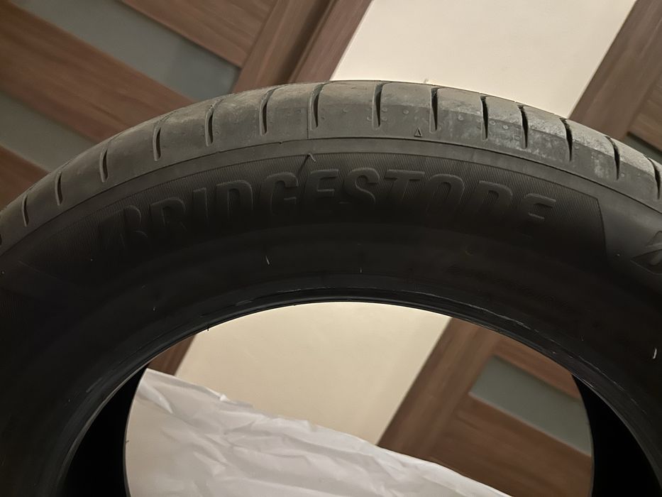 BRIDGESTONE TURANZA lato 215/60 R17 09.25 4 sztuki