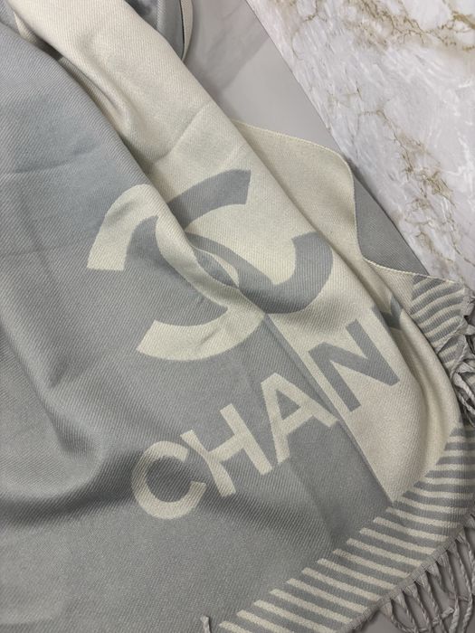 Nowy szal Szalik Chanel