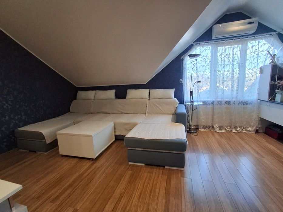 Трьохкімнатна квартира Вишневе