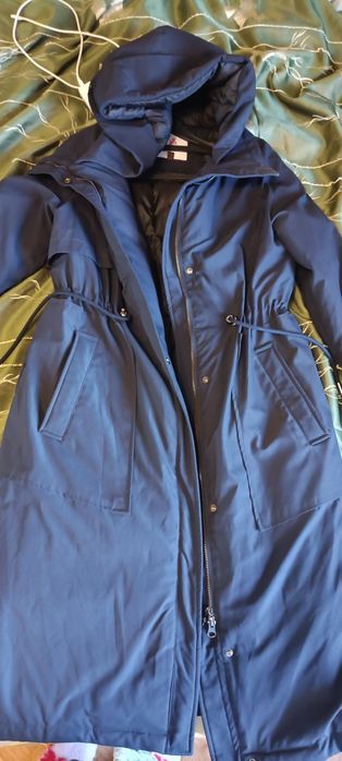 Продам парку зимню, нереально теплу,стан нової з хутром чорнобурки