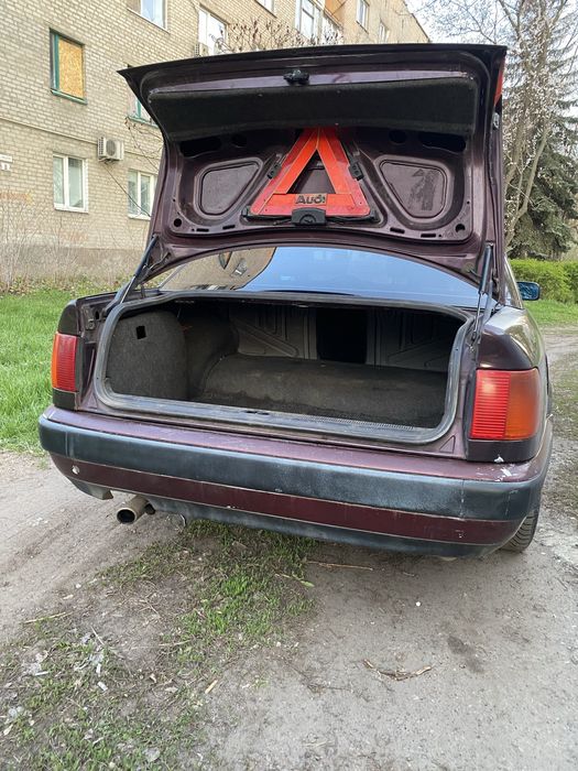 Продам AUDI 100 C4 2.8E 1993