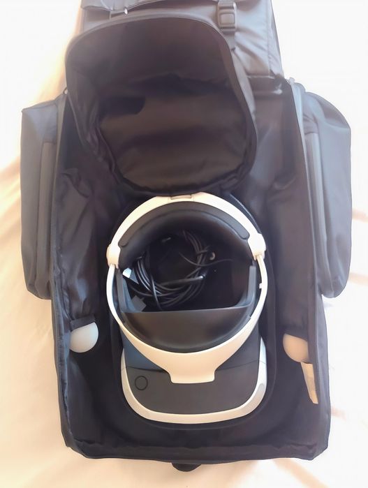 Zestaw Sony PlayStation VR z dedykowanym plecakiem do konsoli PS4/PS5