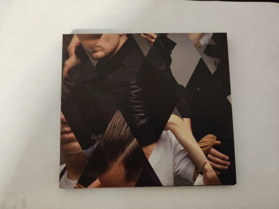 W.E.N.A Voskowy Sarius  - Złe towarzystwo