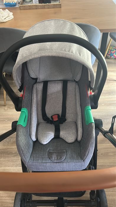 Carrinho de bebé kinderkraft