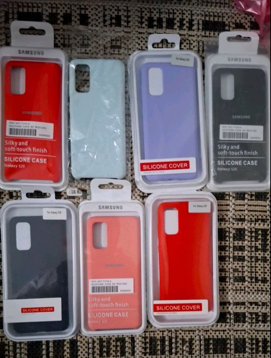 Чехол силиконовый Самсунг S20. Soft-touhc покрытие с микрофиброй внутр