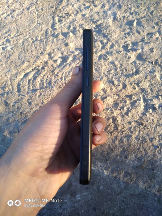 Телефон prestigio