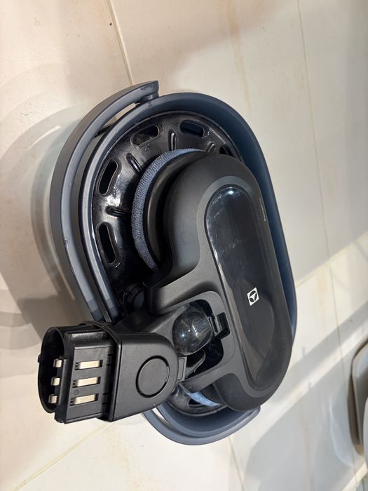 Szczotka myjąca Electrolux ZE168 plus stacja myjąca  Power Pro