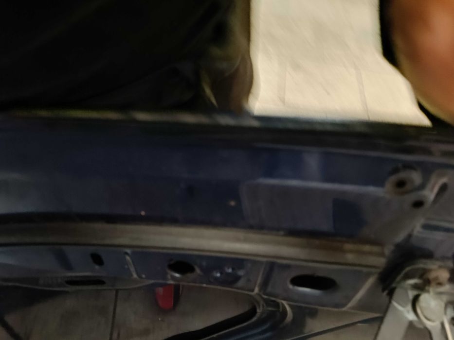 Maska Volkswagen Polo 9N Lift / Bardzo Ładna / Granatowa