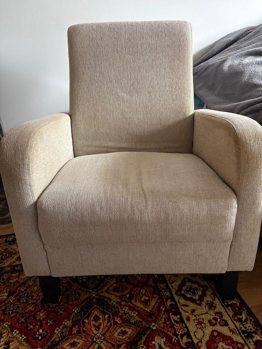 Fotel tapicerowany używany