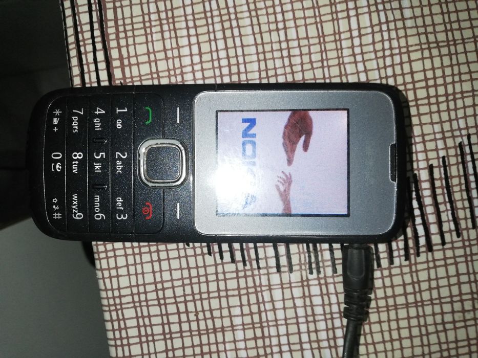 Nokia c1 com carregador