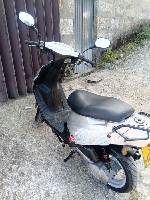 Scooter Piaggio muito boa