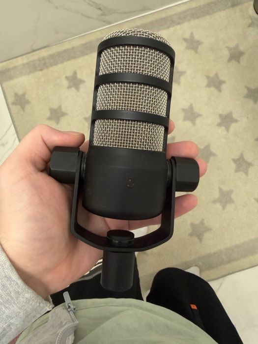 Продам мікрофон геймінгу подкастів стрімінгу Rode podmic