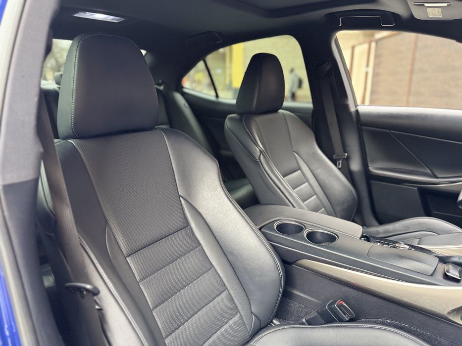 Lexus IS 250 AWD F-Sport 2015