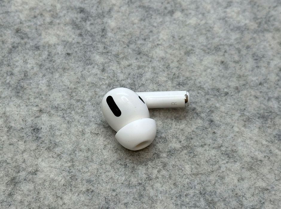 oryginalna prawa słuchawka AirPods pro 1 gen. A2083
