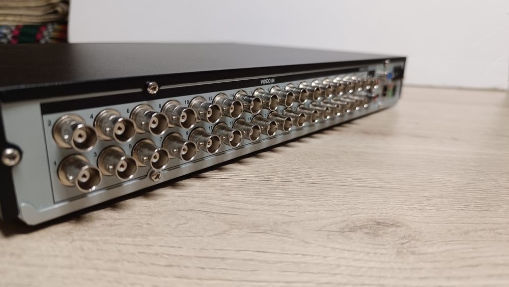 DVR Dahua 32CH + 2IP
